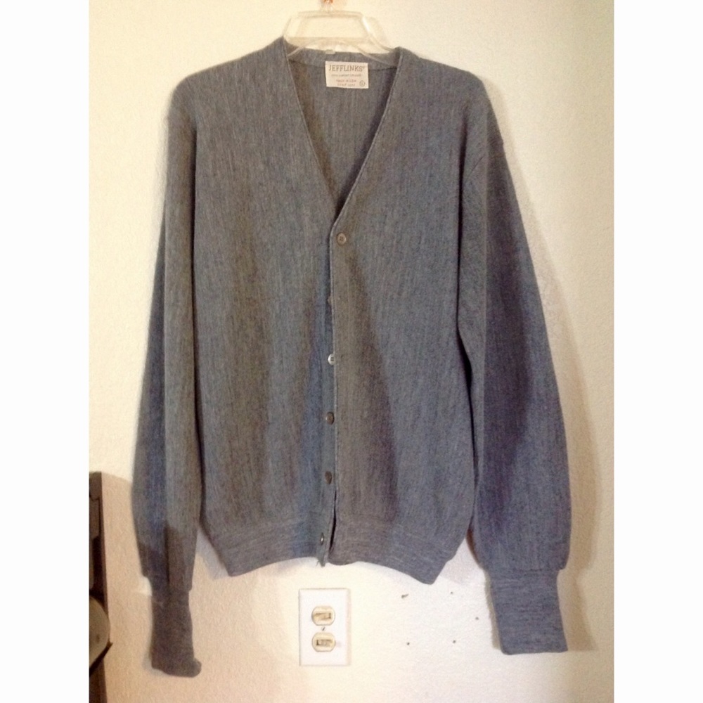 Vintage Jefflinks gray button front cardigan